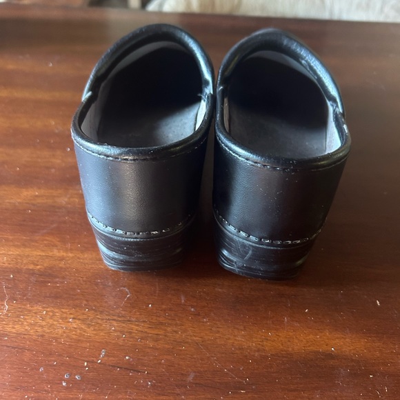 Dansko Professional Clogs in Oiled Black - Picture 3 of 4